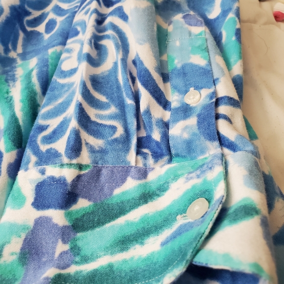 Button down - Picture 6 of 6